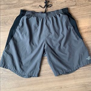 Men’s The North Face shorts- flash dry